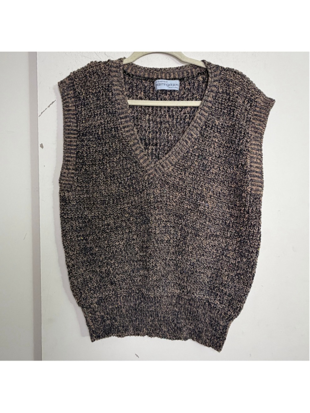 Vintage 70s Bloomingdales Plaza 2 Made in USA Tweed Knit V-Neck Sweater Vest
